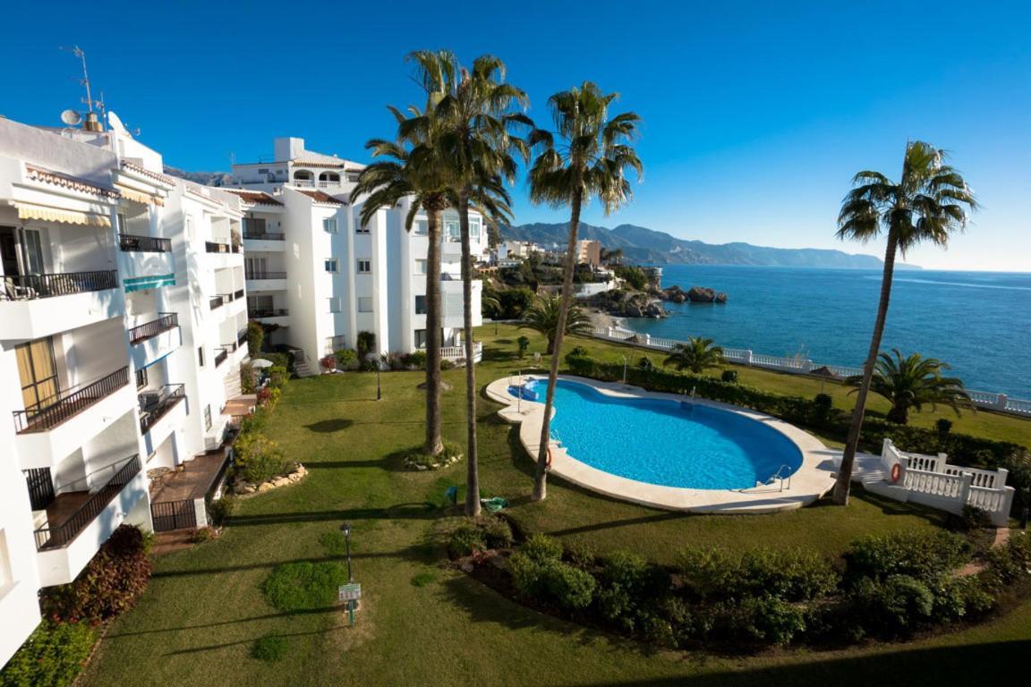 Palmeras 72 Menyber Nerja Exterior foto