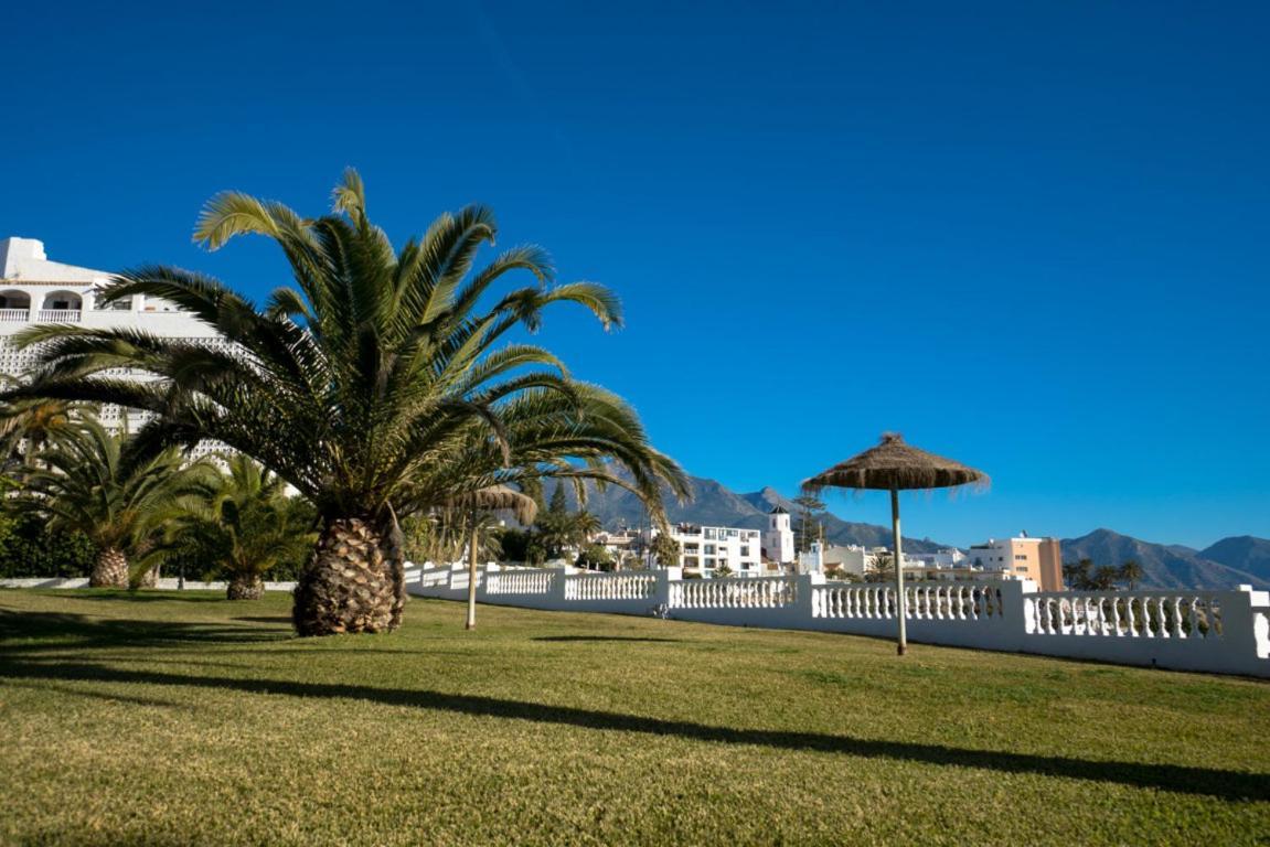 Palmeras 72 Menyber Nerja Exterior foto